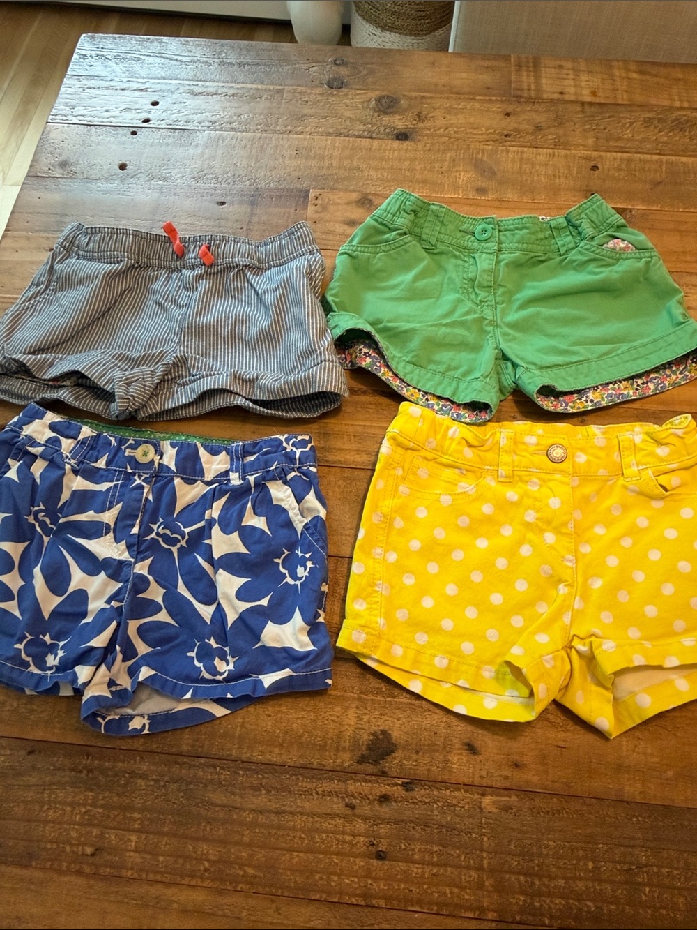 Lot of 4 Mini Boden shorts size 7